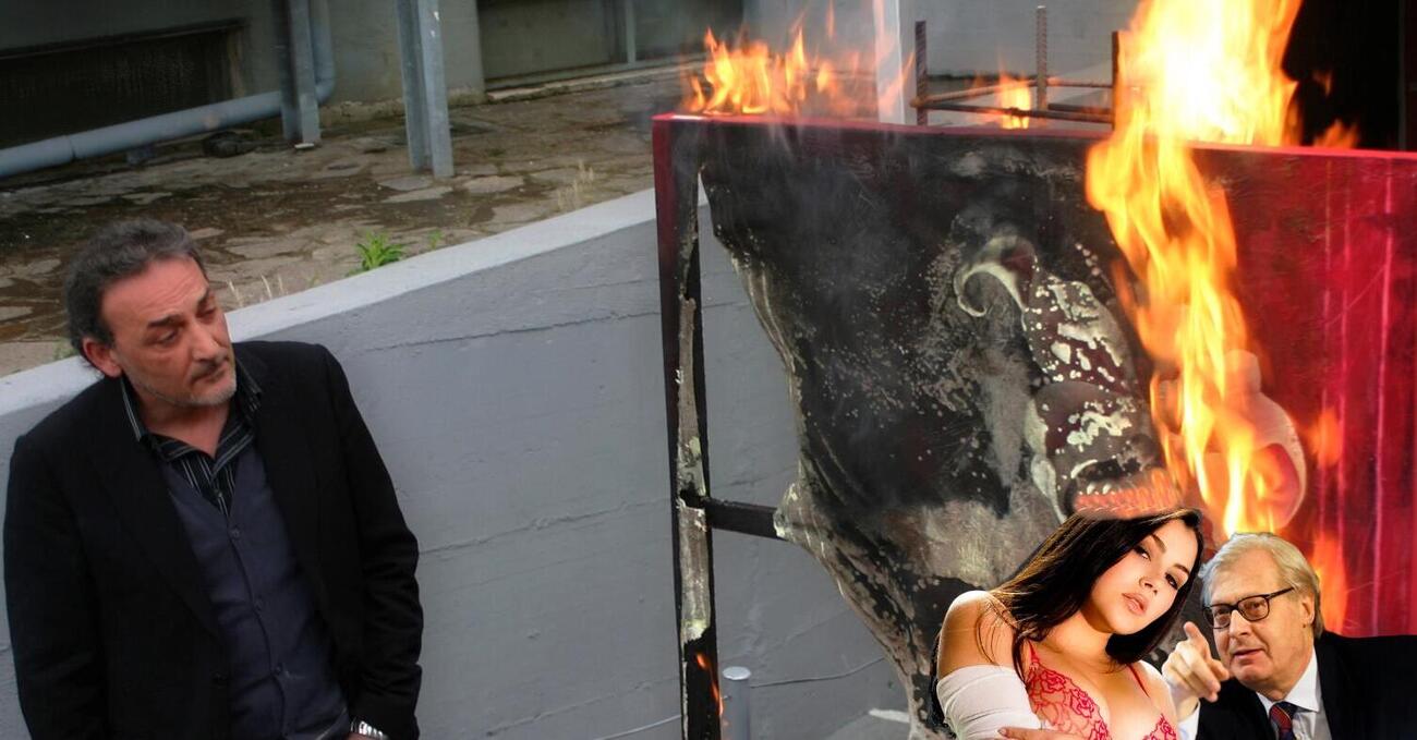 Scontro Sgarbi-Nappi, tra i due litiganti il museo gode. Interviene il direttore del Cam di Casoria, dove la pornostar si &egrave; fatta annusare: &ldquo;Buona diatriba a voi, noi&hellip;&rdquo;