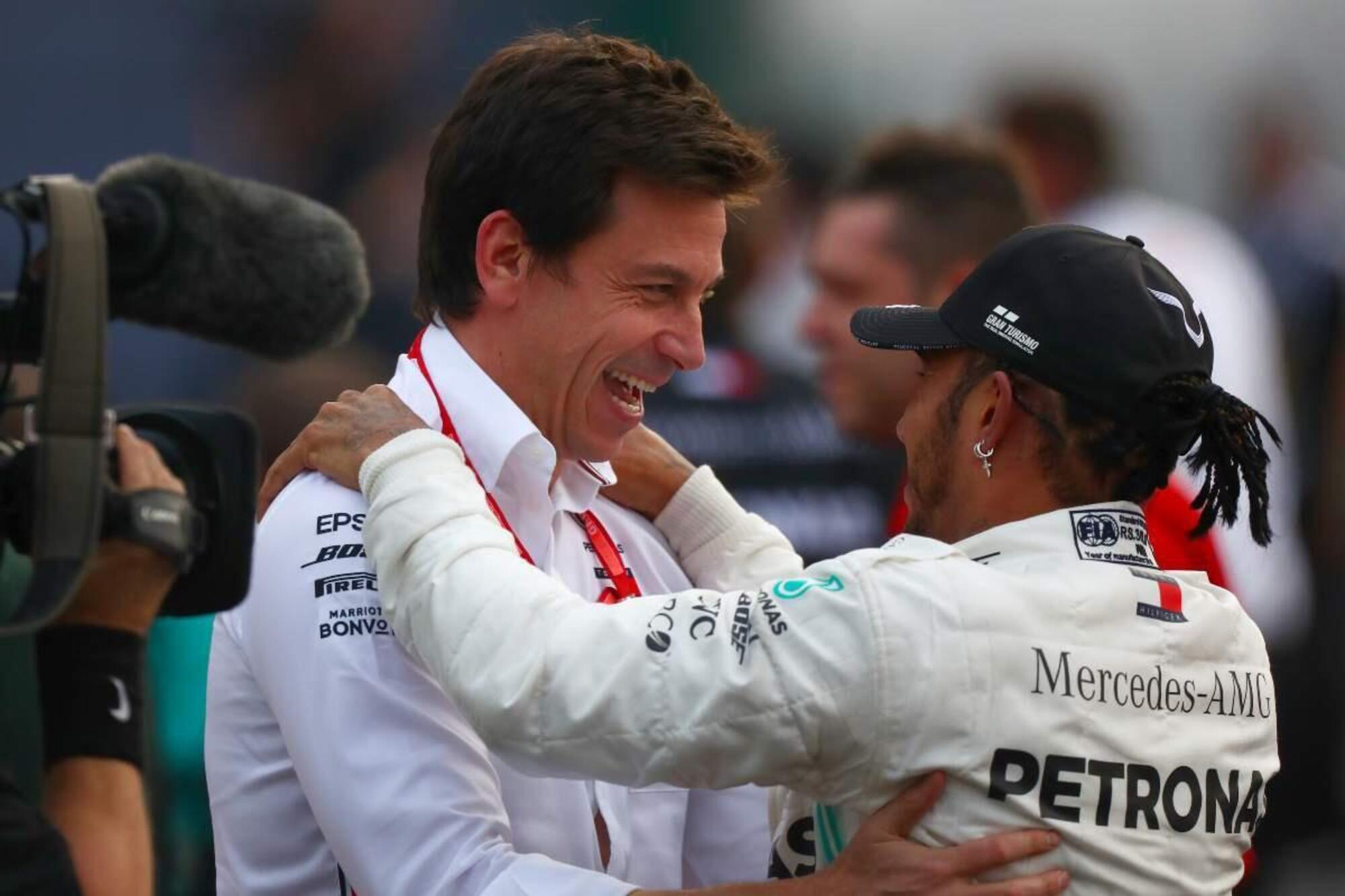 Lewis Hamilton e Toto Wolff