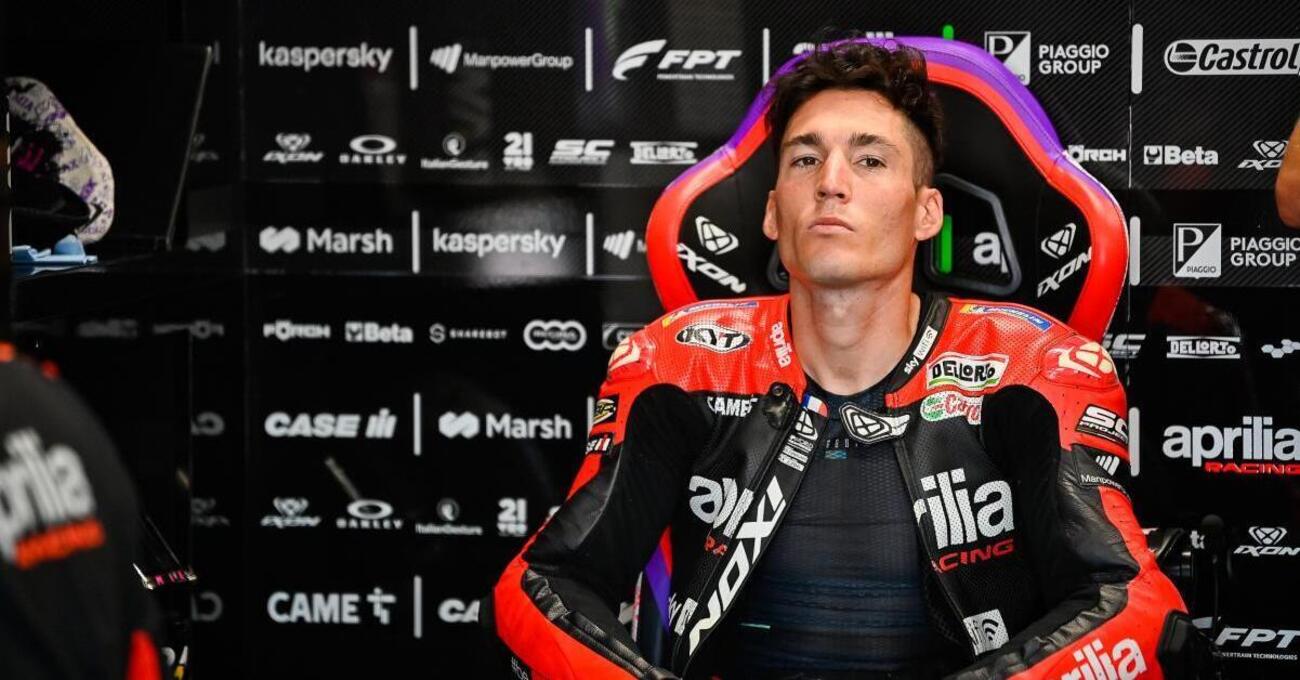 Aleix Espargarò portato in trionfo: c’è chi dice che è come Marc Marquez e chi invece lo paragona a Valentino Rossi