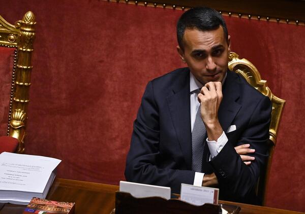 Elogio della poltrona. Da Di Maio alla Frau: come un oggetto di design etichetta i &ldquo;traditori&rdquo;