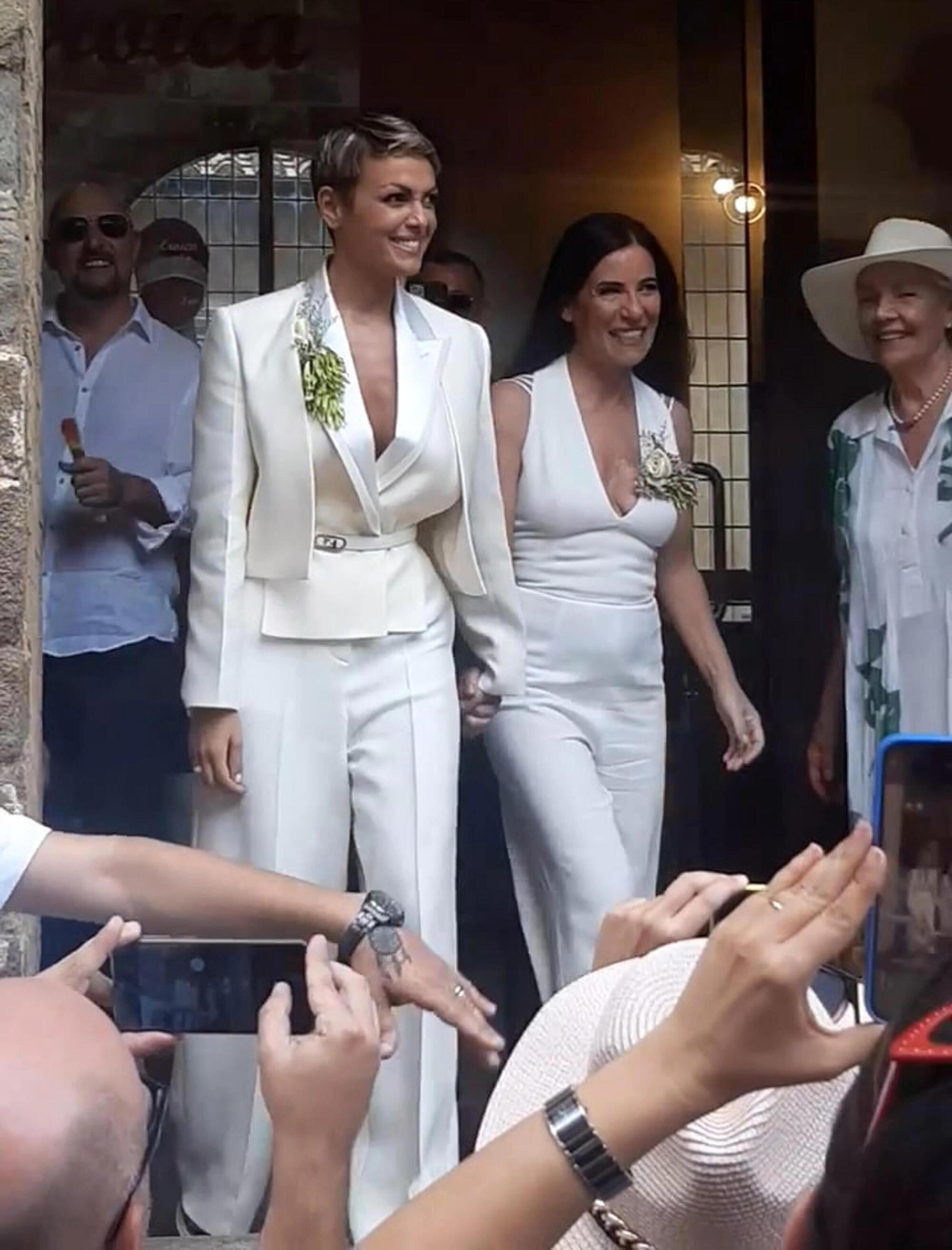 Francesca Pascale e Paola Turci fresche di &quot;matrimonio&quot;