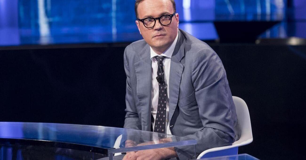 Tommaso Cerno, assist ai tassisti: &quot;L&#039;Italia pensi di pi&ugrave; a se stessa, basta copiare gli altri!&quot;