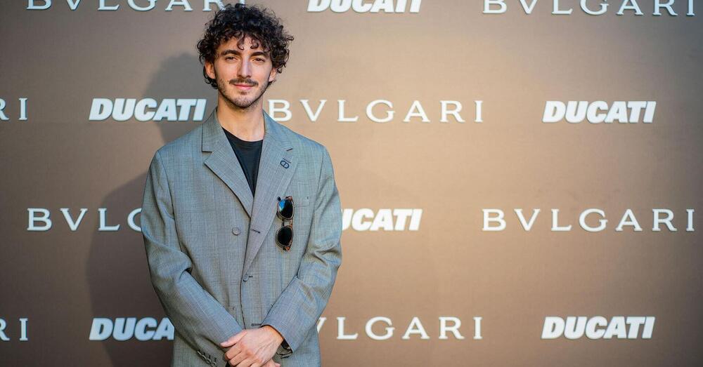 Pecco Bagnaia: &ldquo;Vorrei piegare come Martin e frenare come Bastianini! MotoGP contro SBK al WDW? Ecco chi vince...&quot;