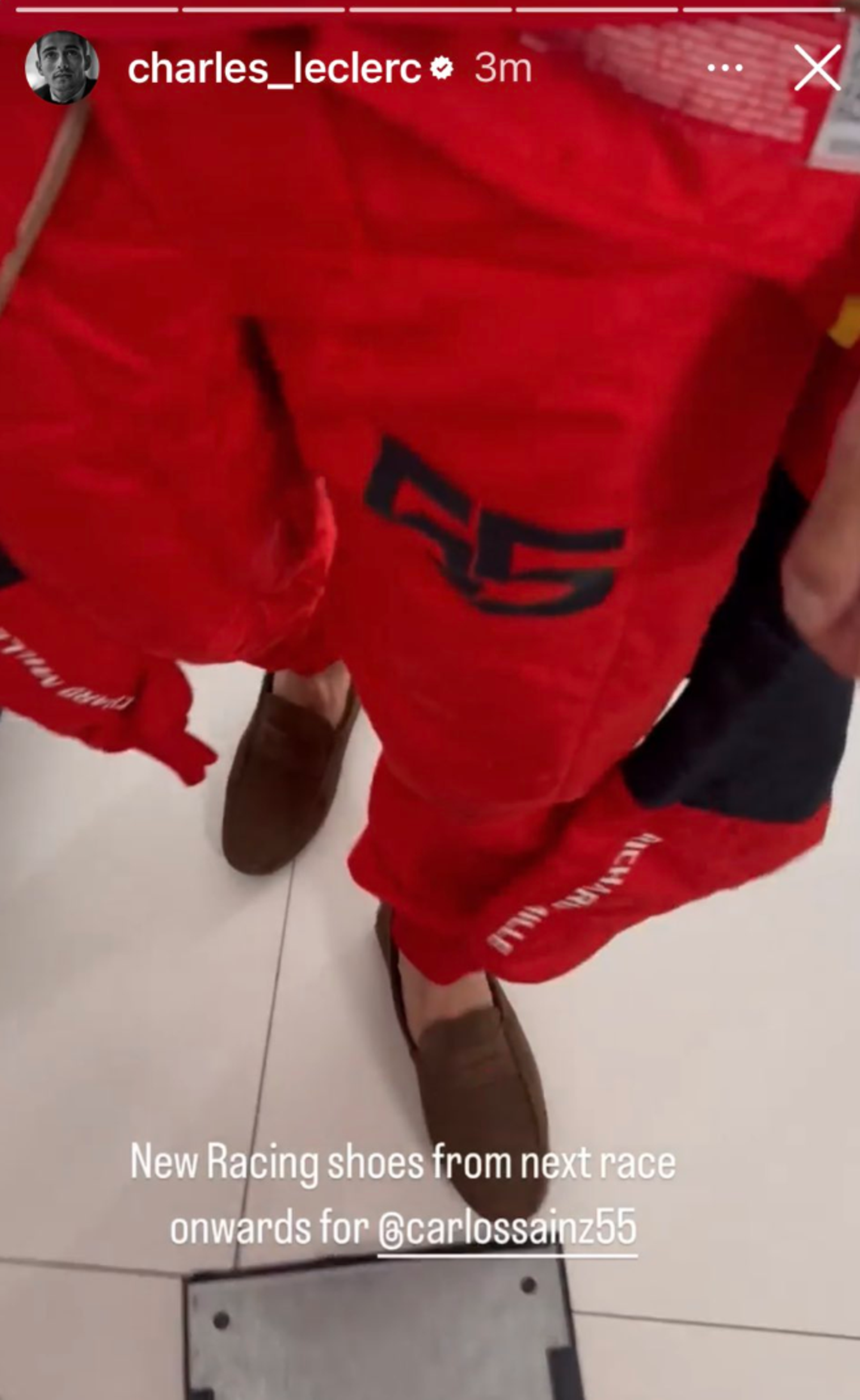 Le scarpe incriminate di Carlos Sainz