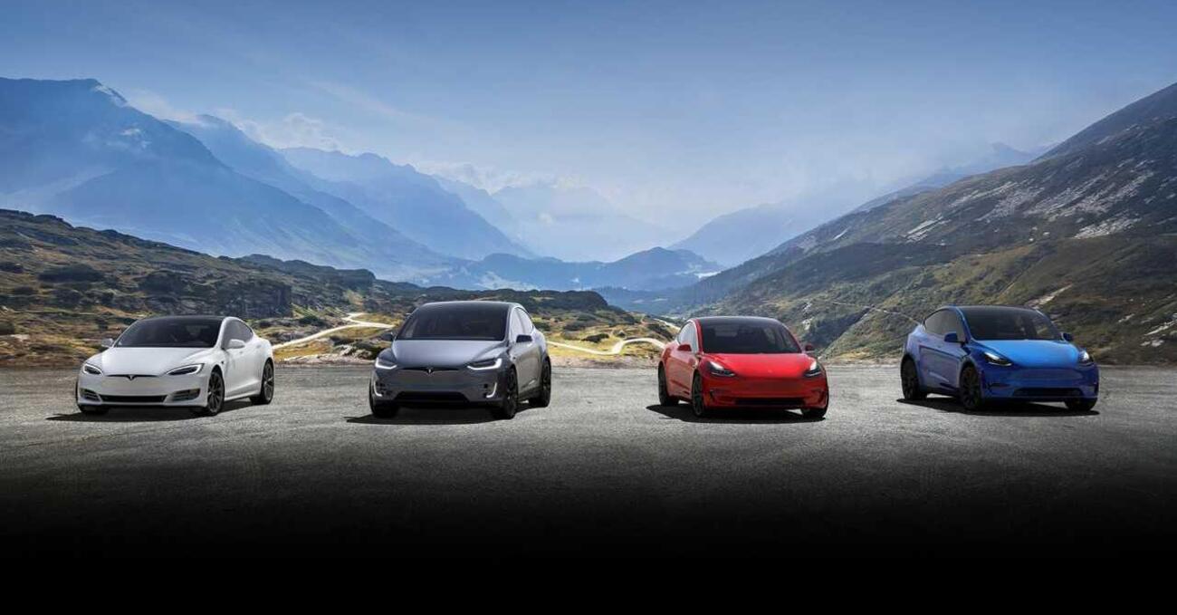 Arrestato con 39 Tesla, una Ferrari e una Rolls Royce: la truffa del criptomaniac che amava le auto 