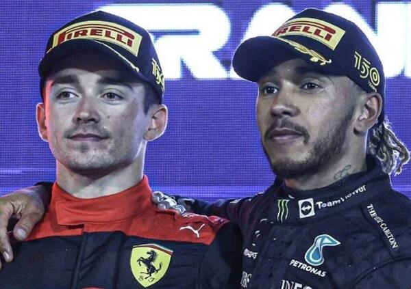 Leclerc, arrivano l&rsquo;appoggio e il consiglio di Lewis Hamilton: &ldquo;Adesso devi fare questo&rdquo;