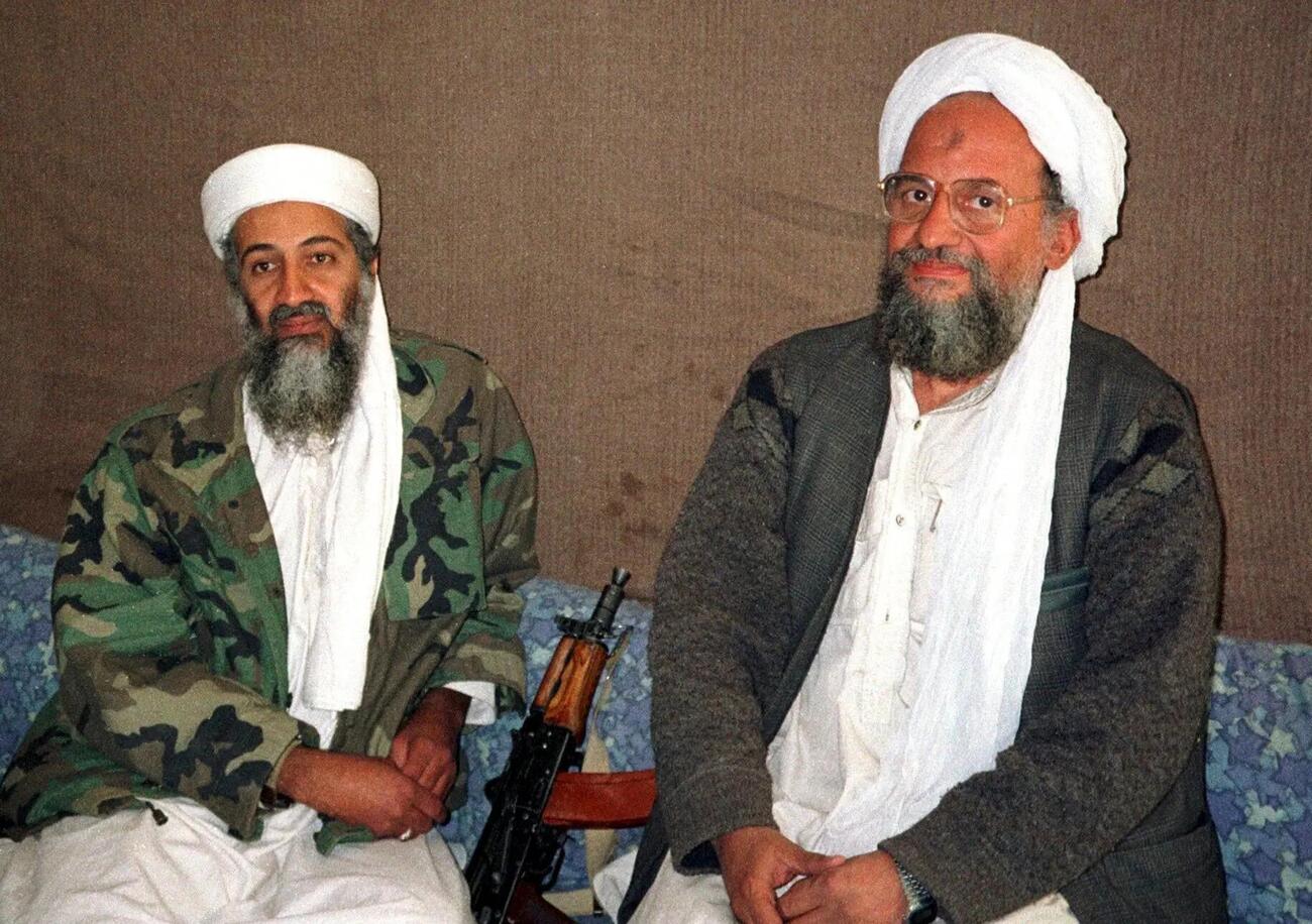 Ok, ma chi ca**o era Al-Zawahiri, il leader di Al Qaeda successore di Bin Laden ucciso in Afghanistan dagli Stati Uniti?