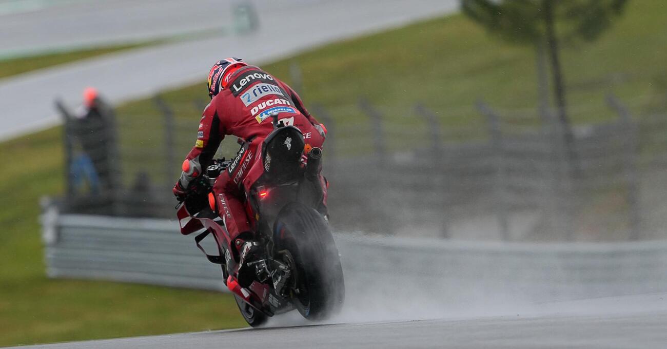 Rivoluzione MotoGP: si comincia a marzo, ma non in Qatar