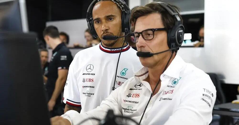 Toto Wolff riporta Lewis Hamilton coi piedi per terra: &ldquo;Non siamo a quel livello&rdquo;