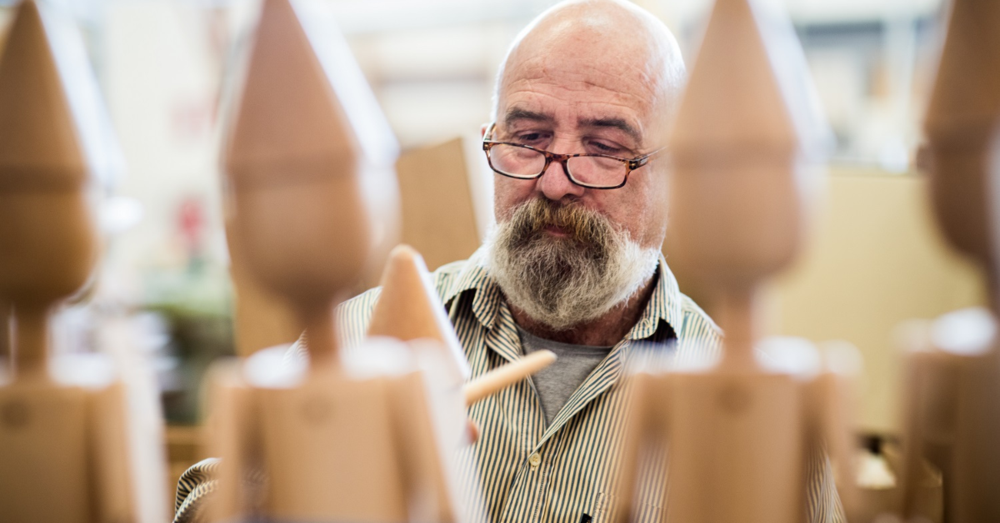 Chiude la storica bottega del legno di Bartolucci: Pinocchio costretto a dire addio al suo Geppetto [VIDEO] 