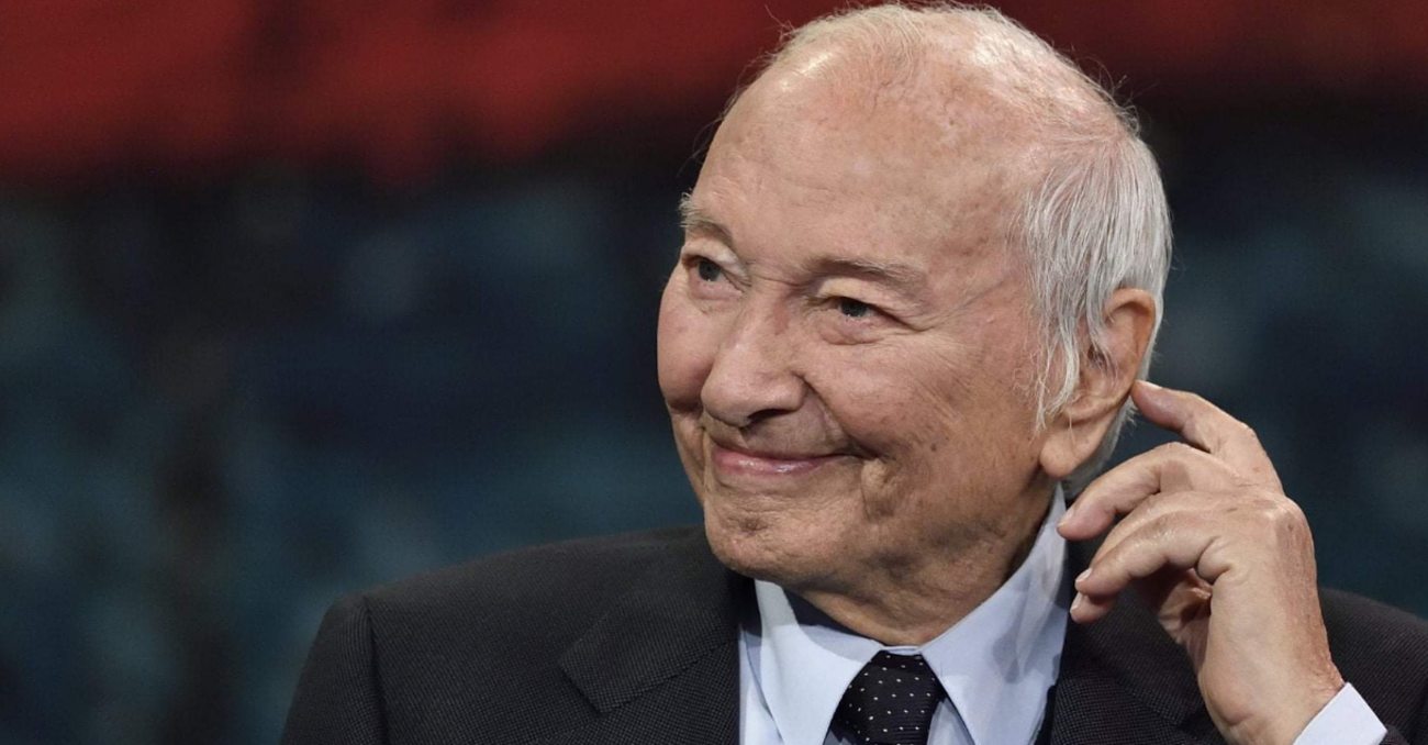 Piero Angela car lover: quella volta che sal&igrave; su un&#039;auto a guida autonoma