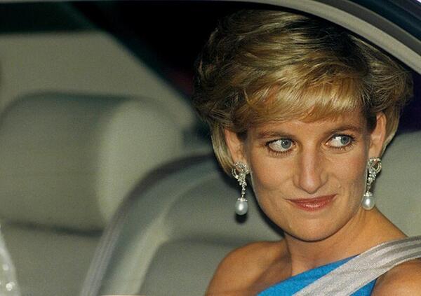 Tutto quello che non torna sulla morte di Lady Diana a 25 anni di distanza