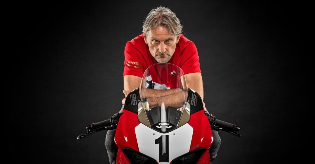 Carl Fogarty attacca i piloti della MotoGP: &ldquo;Con Rossi e Marquez era diverso, adesso non si capisce pi&ugrave; se sono capaci&rdquo;