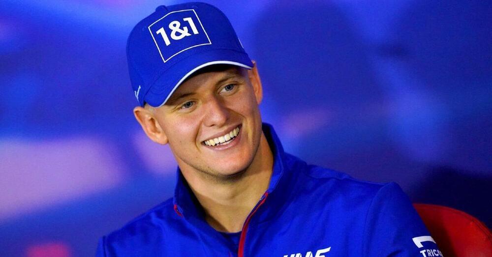 Mick Schumacher in Alpine al posto di Alonso? Dai social l&rsquo;inizio che non lascia dubbi