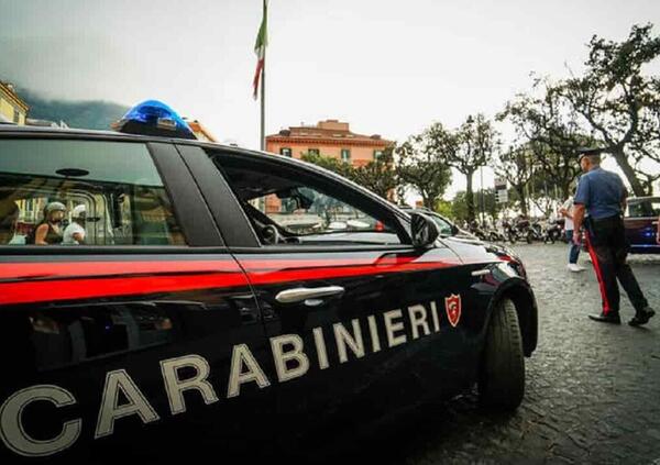 Travolge due donne e le trascina per alcuni metri: il pirata della strada abitava poco distante