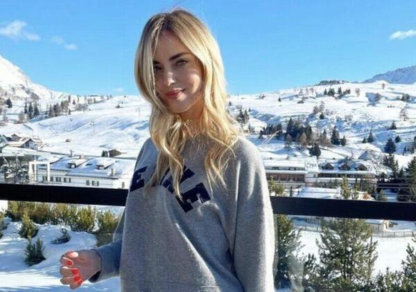 La Ferragni e l&#039;aperitivo sul ghiacciaio in elicottero: ma non era ambientalista? Altro che diesel...