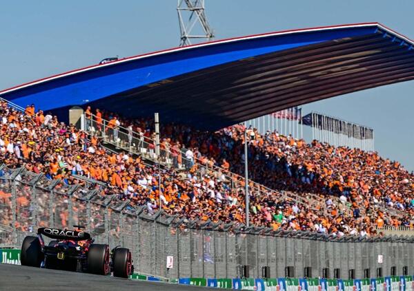 [VIDEO] A lanciare il fumogeno in pista a Zandvoort &egrave; stato&hellip; un membro della sicurezza: il video che non lascia dubbi 