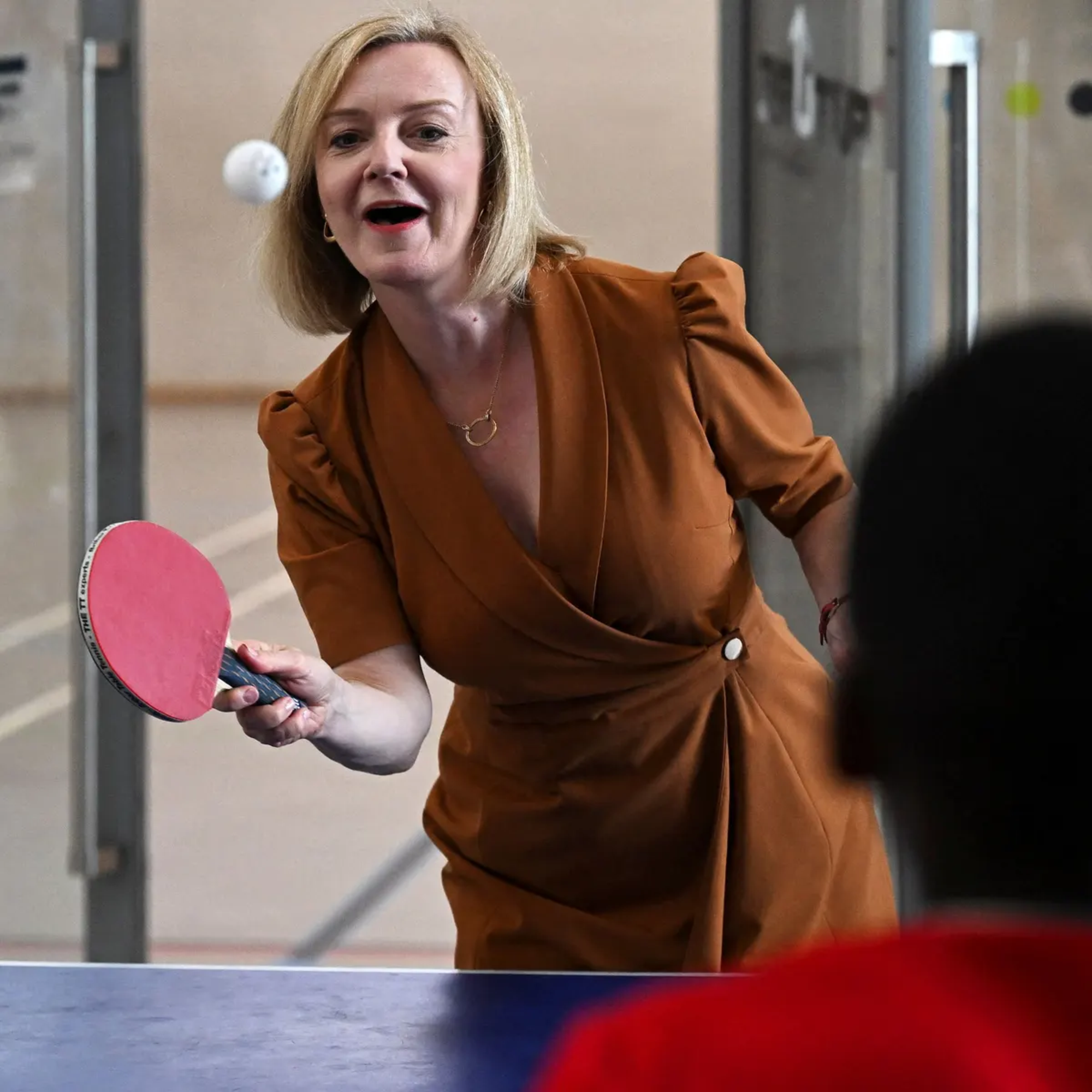 liz truss ping pong