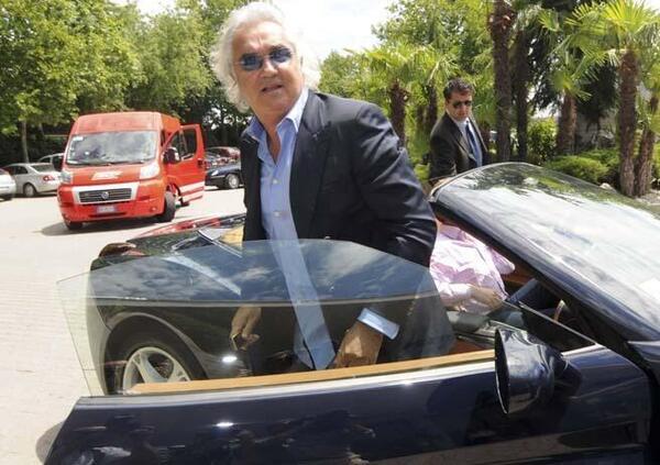 Briatore: &ldquo;Io ricco? Dovrebbero ringraziarmi, invece rompono il c*zzo&rdquo;