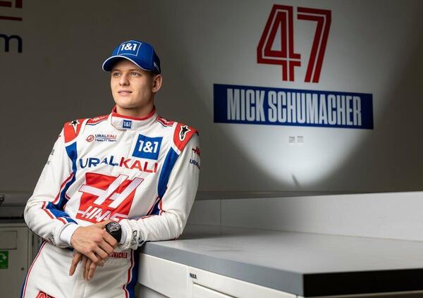 Mick Schumacher a Monza nel segno di pap&agrave;: &ldquo;Ho rivisto le sue vittorie qui e mi sono emozionato&rdquo;