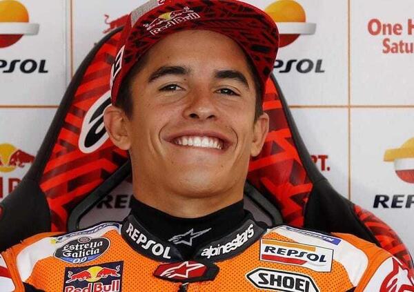 Marc Marquez &quot;ride come un tempo&quot; in un video! E Joan Mir gli va dietro. Saranno a Aragon