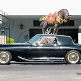 La Stutz Blackhawk di Elvis Presley all'asta. L'auto del Re del Rock farà scintille? 5