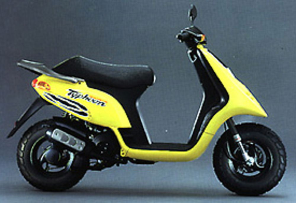 Typhoon Scooter Piaggio Gilera Typhoon 50 Moto Piaggio 125 Scooter