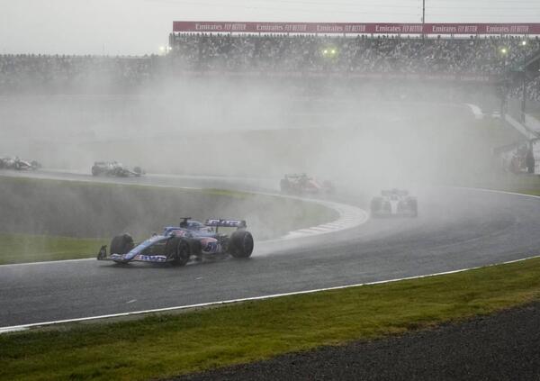 [VIDEO] Non solo trattori in pista a Suzuka ma anche&hellip; una persona! Il rischio incredibile di un marshall giapponese 