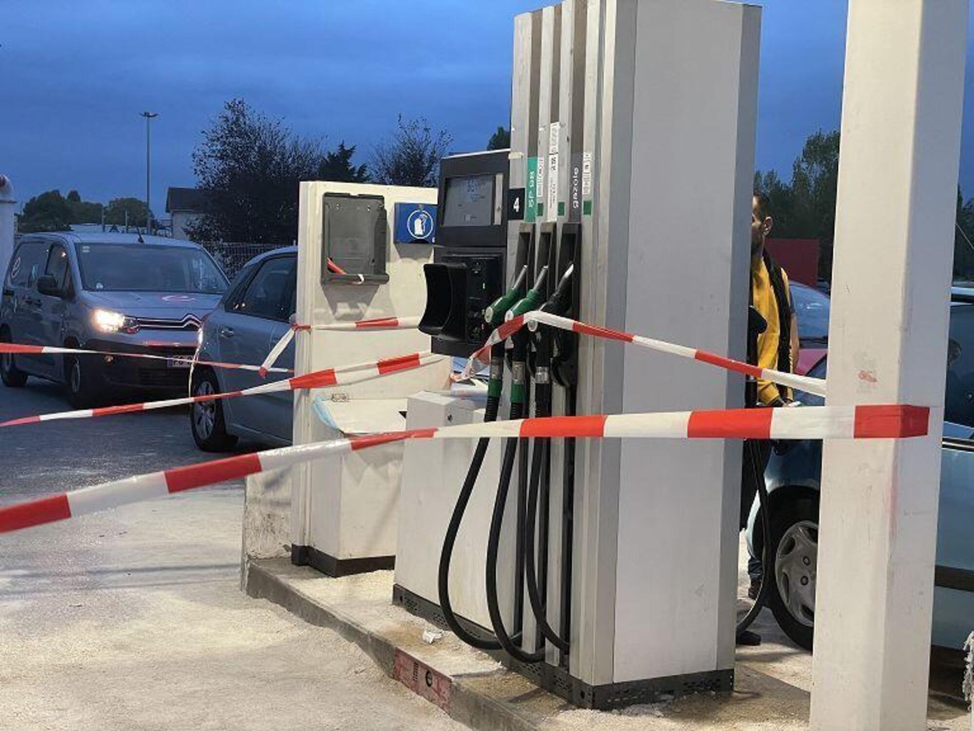 Stazione di servizio senza benzina