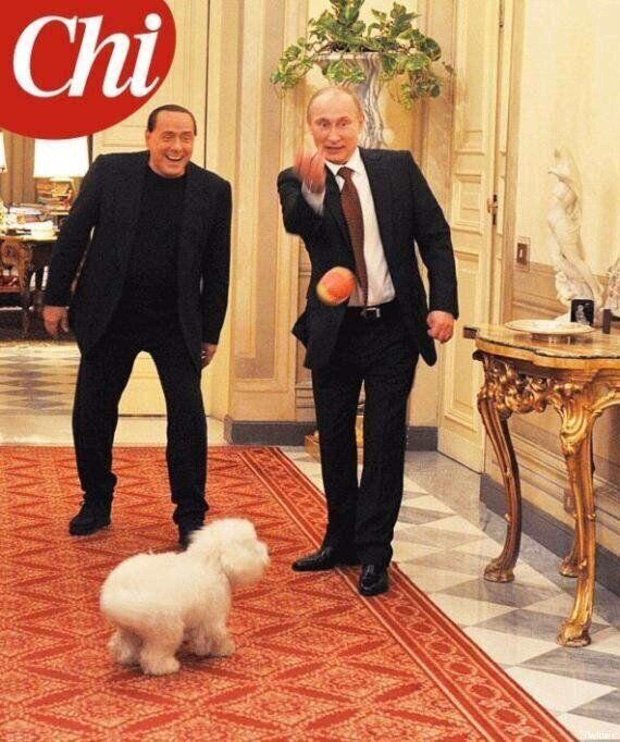 Berlusconi e Putin giocano con il cagnolino Dudù