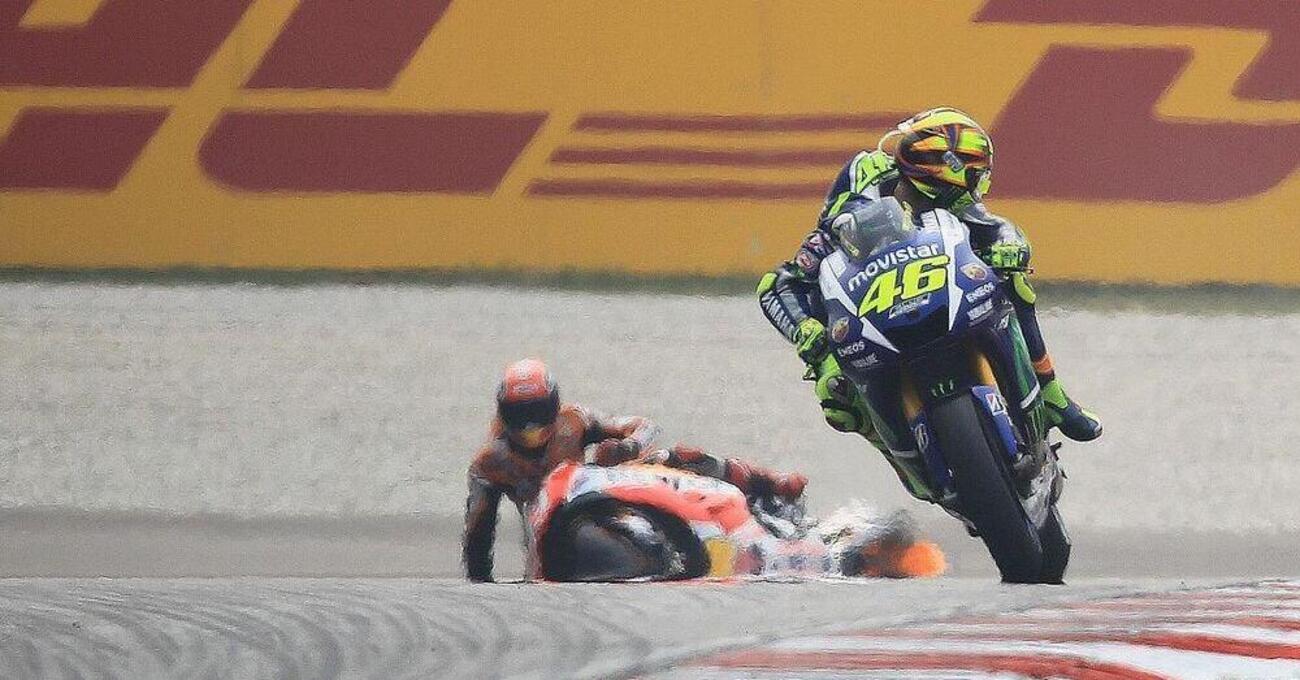 Marc Marquez a fuoco su Sepang 2015: &ldquo;Con Valentino Rossi farei esattamente lo stesso, poteva fermare i fischi e non l&rsquo;ha fatto&rdquo;