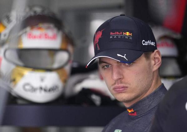 [VIDEO] Fischi e insulti per Max Verstappen ad Austin dopo il caso budget cap: &quot;Imbroglione!&quot;