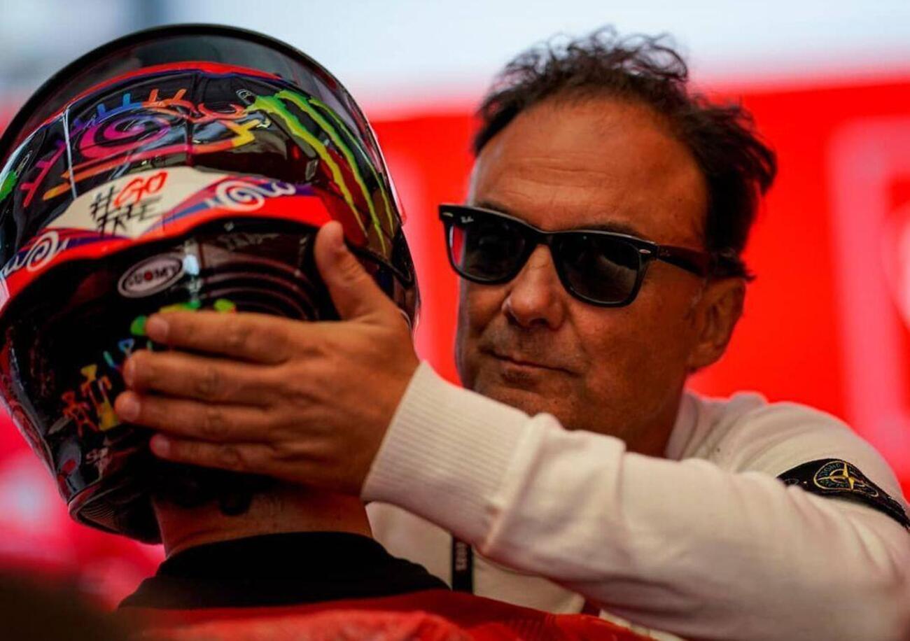 &quot;Io lo volevo fantino&quot;: il babbo di Pecco Bagnaia ci ha raccontato tutto. Anche come &egrave; andata con Valentino Rossi e quell&#039;unica volta che hanno litigato...