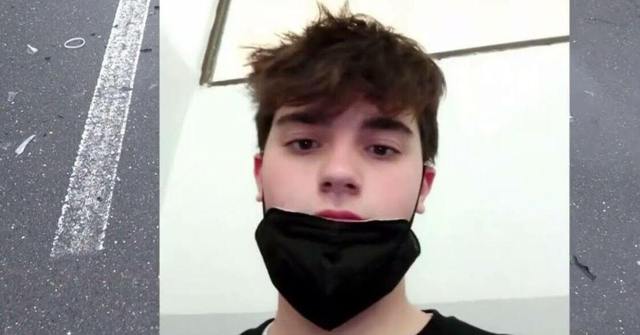 Edoardo ha perso la vita in sella al suo scooter a soli 15 anni: ma si pu&ograve; morire mentre si va a scuola?