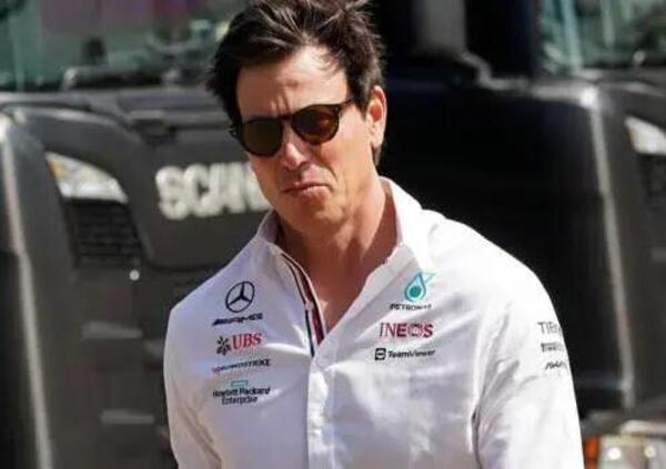 Toto Wolff pronto a sforare il budget cap dopo il caso Red Bull? La sua risposta