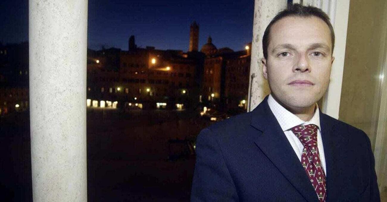 Caso David Rossi, a Le Iene rivelazioni shock sulla morte del manager: la tesi del suicidio traballa?