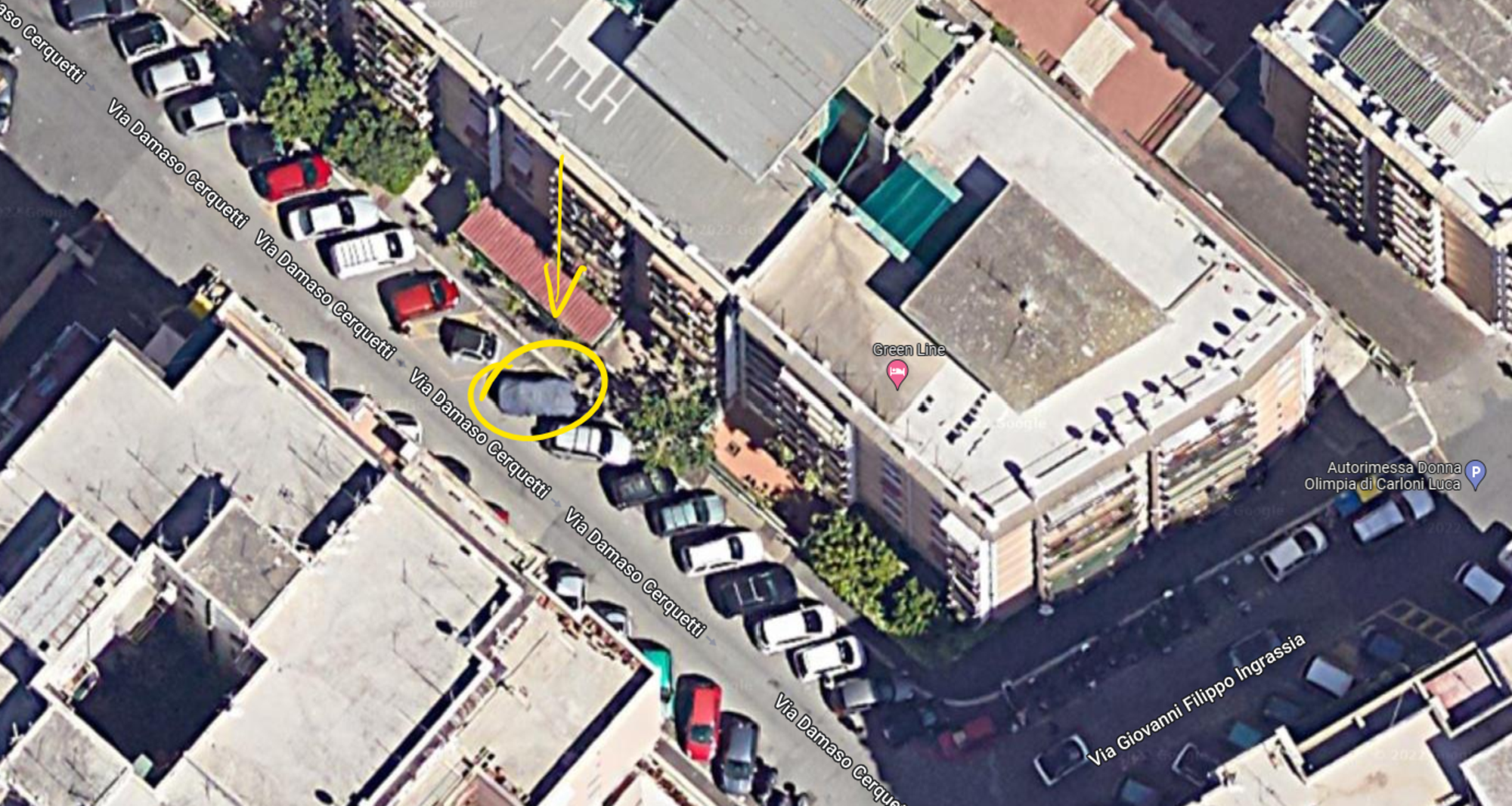 L'auto parcheggiata in via Damaso Cerquetti vista da Google Maps
