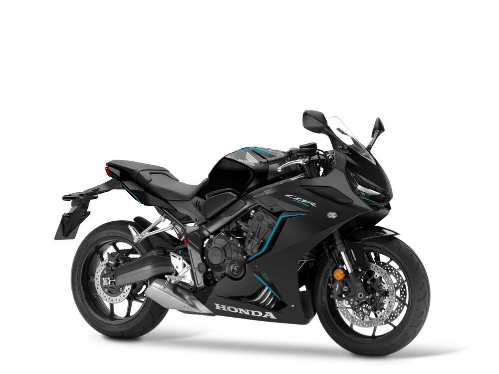 Honda CBR 650 R (2021 23), prezzo e scheda tecnica