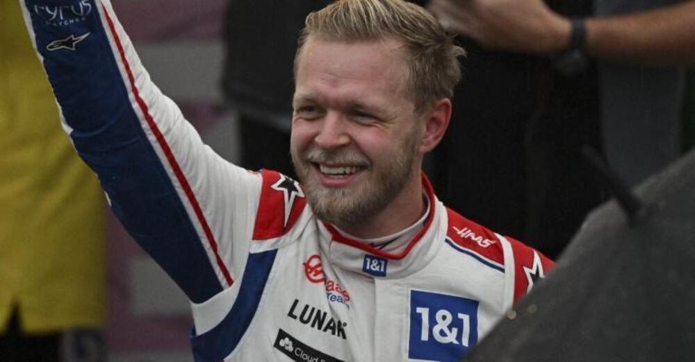 Il team radio incredulo di Kevin Magnussen dopo la Pole in Brasile fa il giro del mondo: &ldquo;State scherzando?&rdquo;