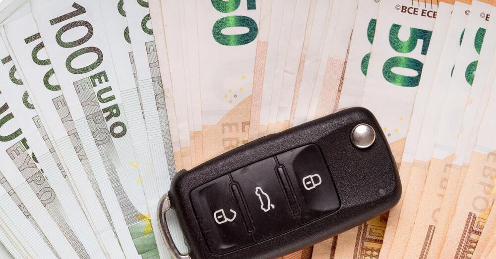 Qual &egrave; il limite massimo di contanti per comprare un&rsquo;auto? Ecco cosa &egrave; cambiato 