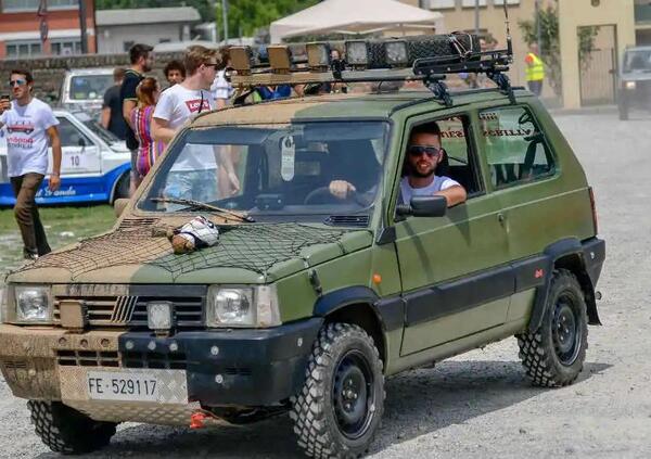 L&rsquo;auto pi&ugrave; rock di tutte ci lascia, ma non &egrave; giusto: per la Fiat Panda 4&times;4 &egrave; la fine di un&rsquo;era 