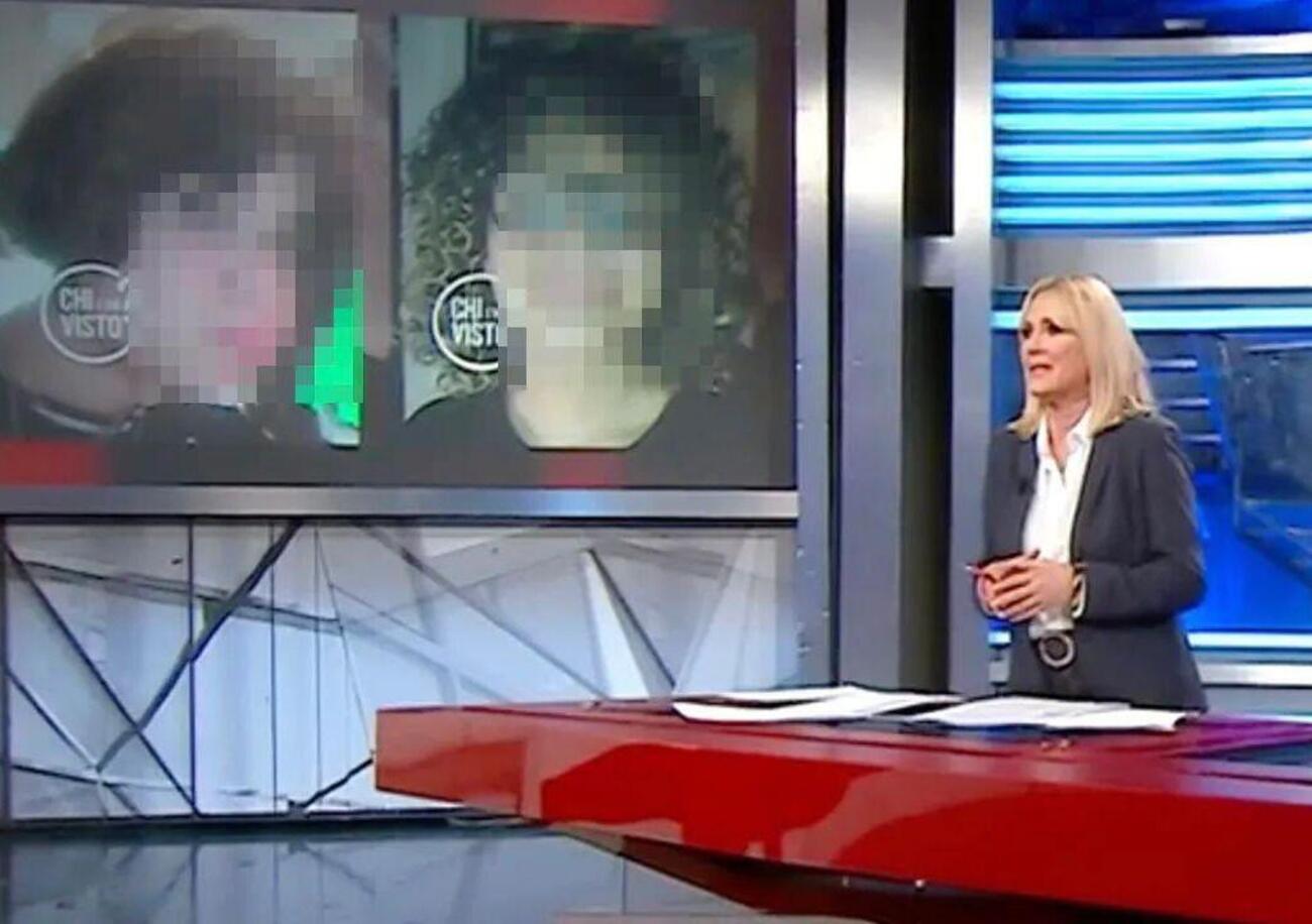 Adolescenti scomparse ritrovate a bordo di un autobus: succede in diretta a &quot;Chi l&rsquo;ha visto&quot;