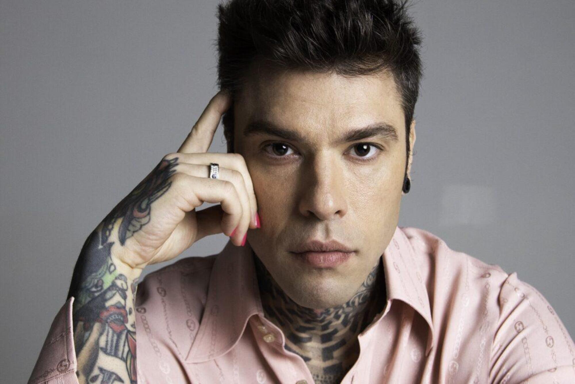 Fedez, rapper/influencer senza diploma