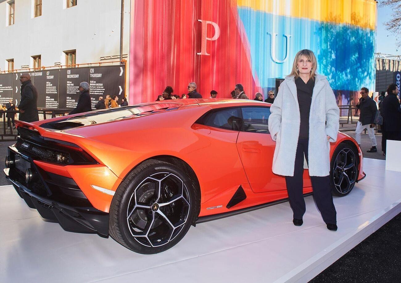 Addio a Katia Bassi, la manager delle supercar: dalla Ferrari alla Lamborghini, fino alla Silk-Faw