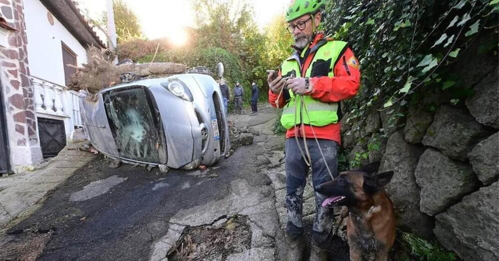 Ischia, le storie delle vittime e superstiti. E quella spiaggia trasformata in cimitero di auto