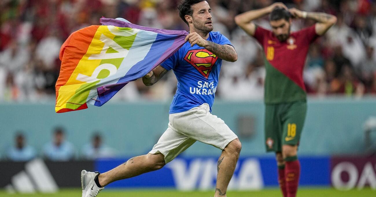 Mario Ferri, il Falco invasore di campo anche in Qatar: &ldquo;Forse ero predestinato. Esibizionista? Chi non lo &egrave;&hellip; Un folle? Forse lo sono&rdquo;