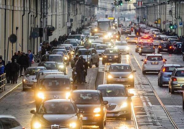 Blocco del traffico a Roma: ecco quali auto non potranno circolare nella nuova fascia verde