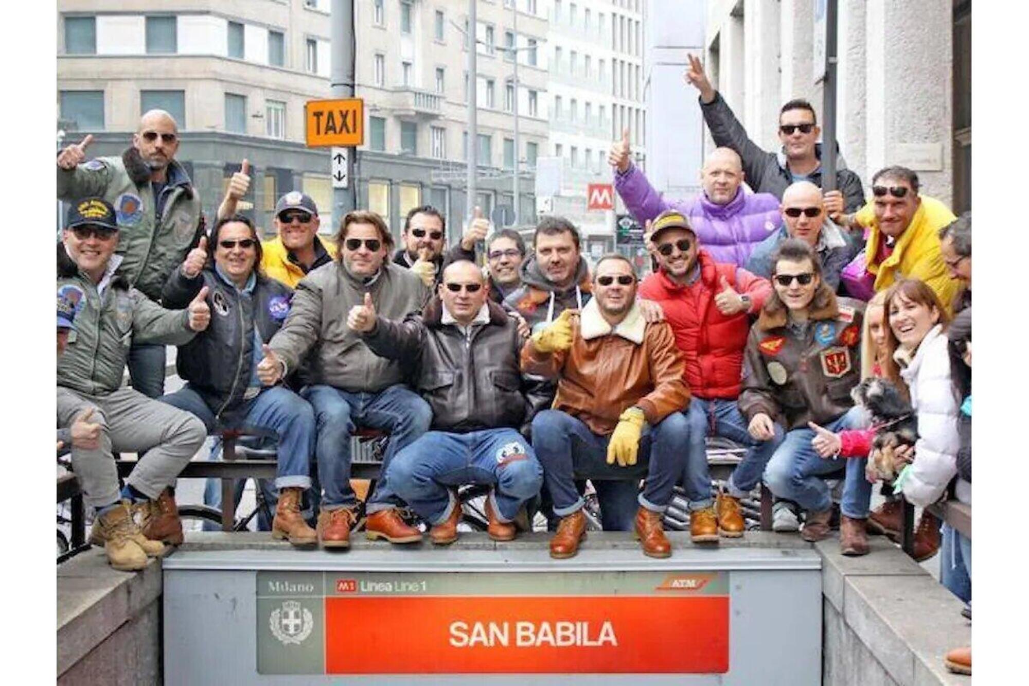 I paninari alla fermata della Metro San Babila