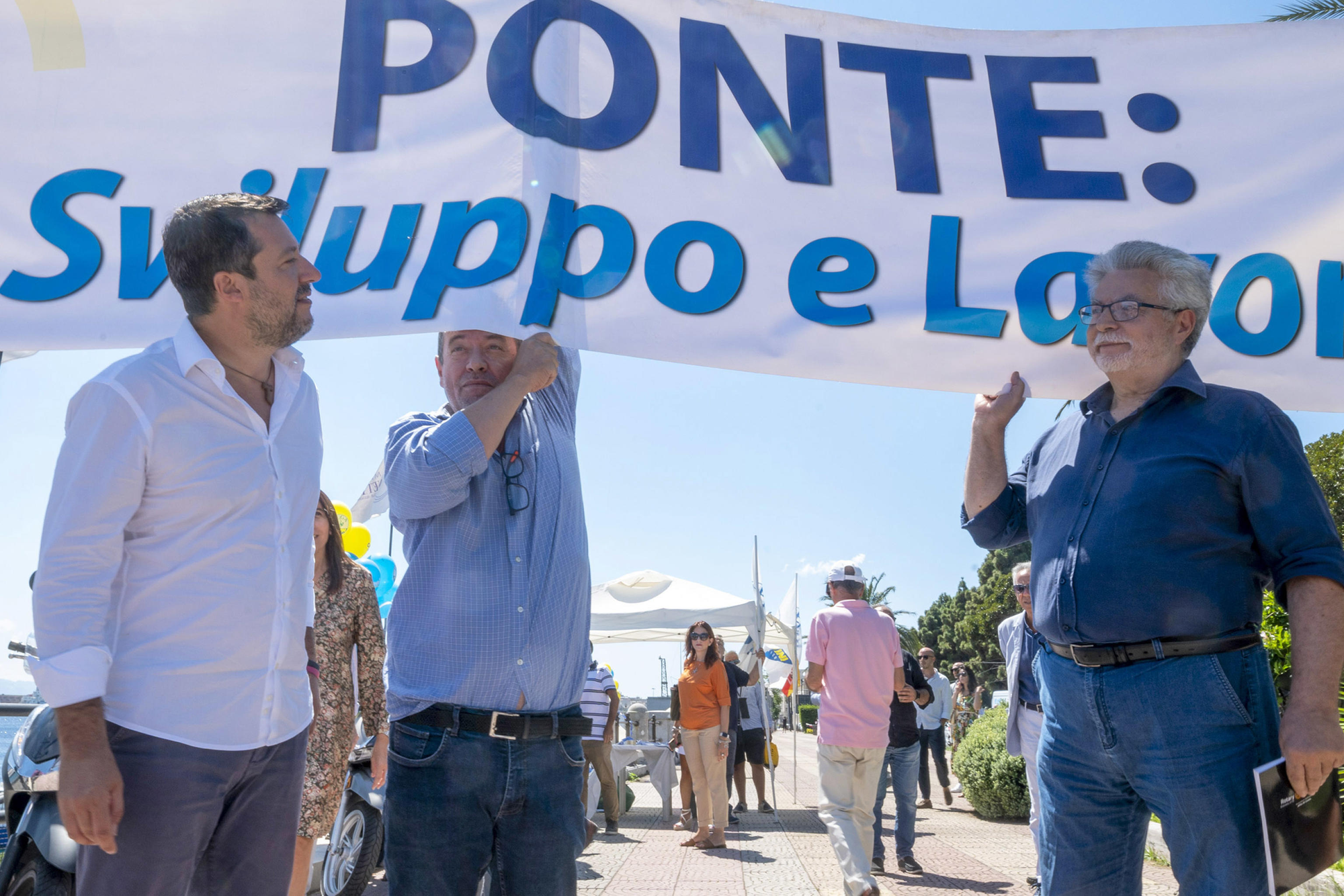 Matteo Salvini durante un evento a favore del Ponte sullo Stretto