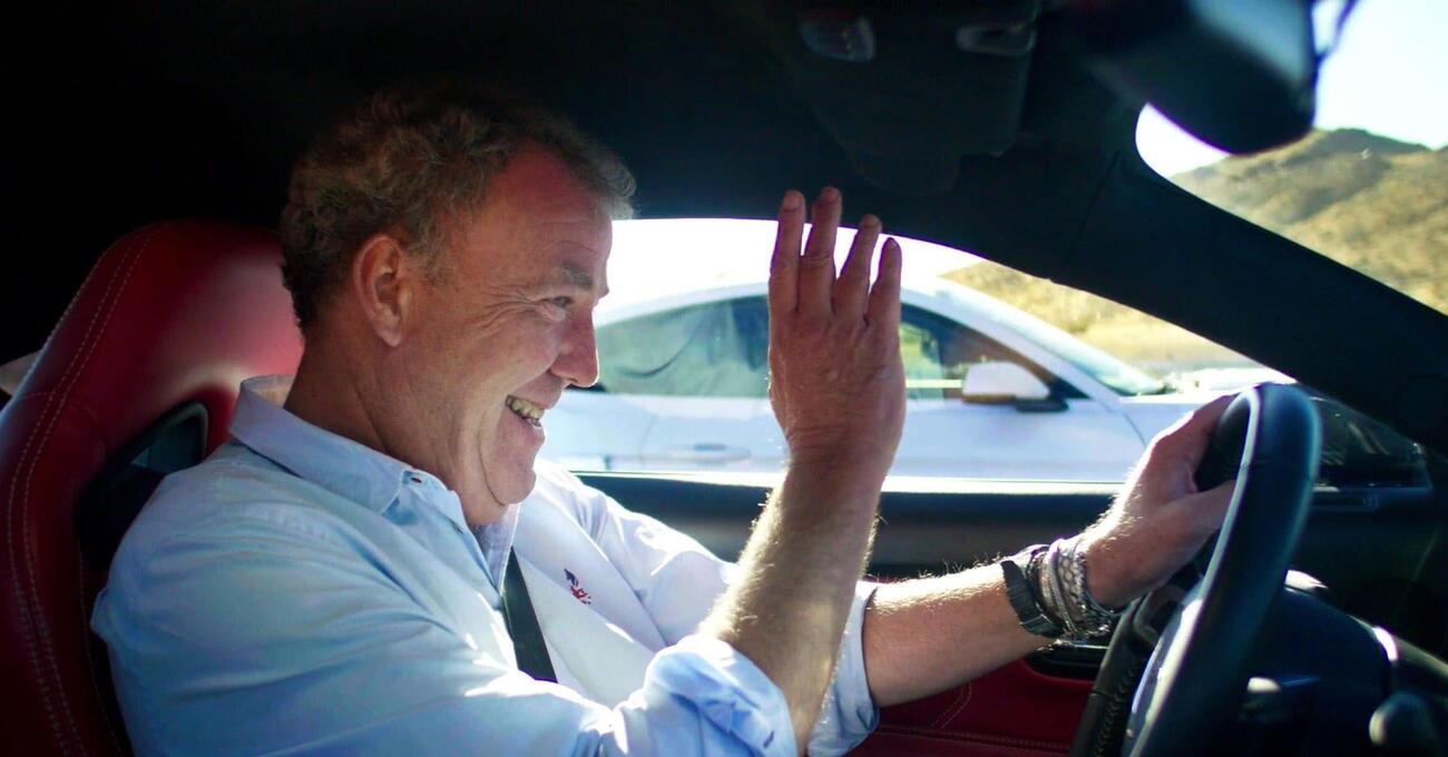Jeremy Clarkson contro gli autovelox: &quot;Sono messi apposta per farti tornare a casa senza patente di guida&quot;